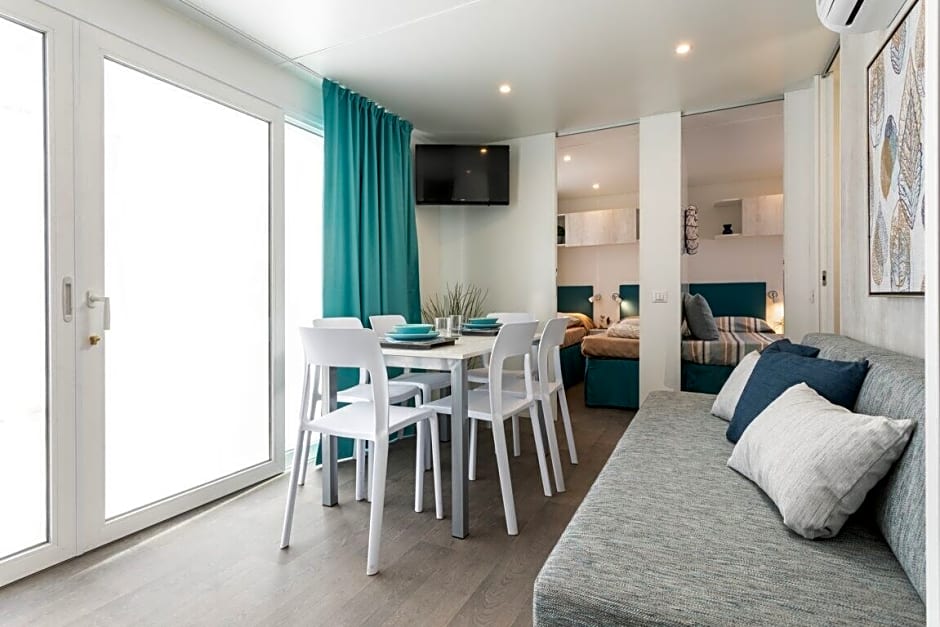 The Garda Village - Near Spiaggia Brema