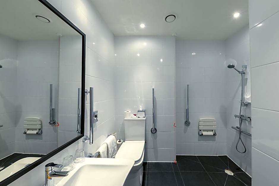 Crowne Plaza Plymouth By IHG