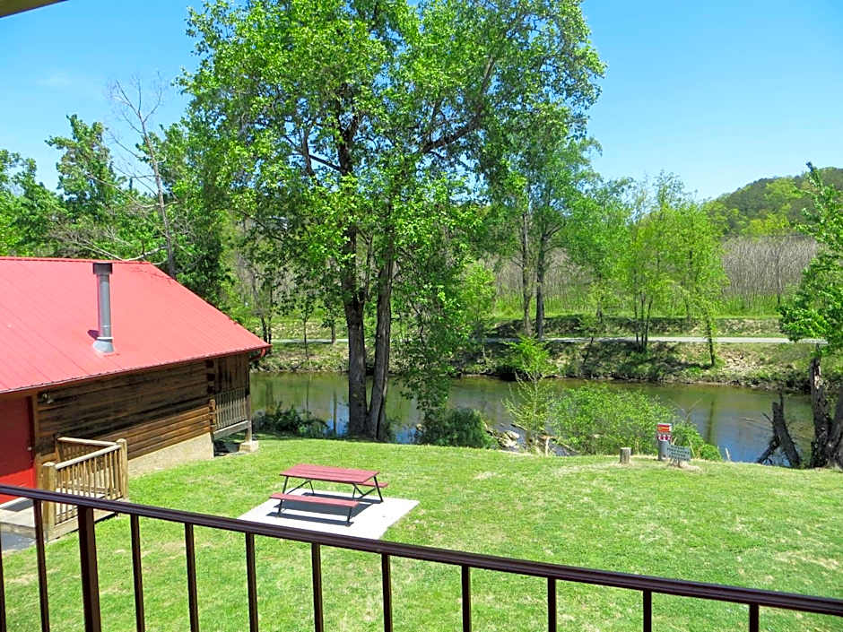 River Place Inn & Cabins