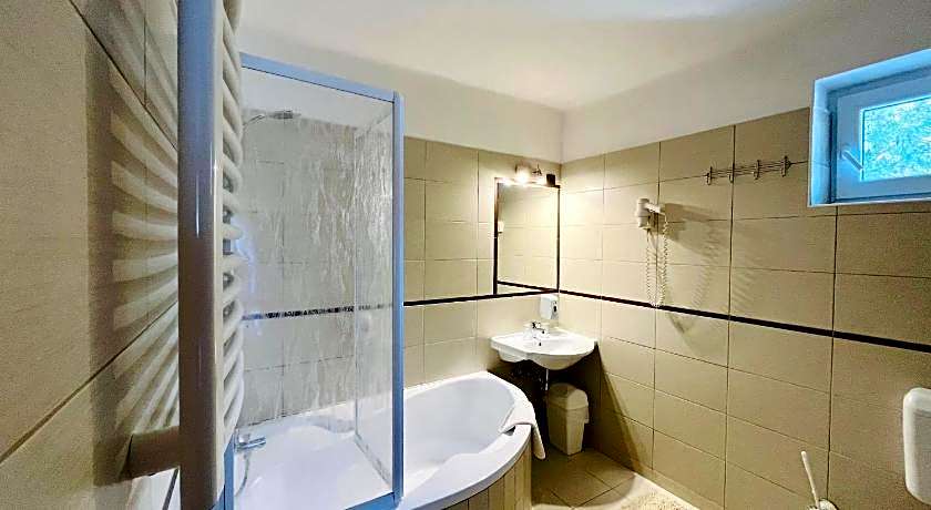 Hotel Korona Eger Wellness and Conference Hotel