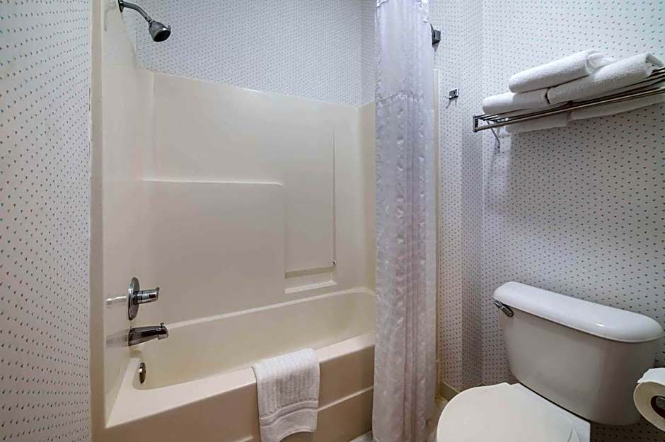 Rodeway inn Urbana Champaign University Area
