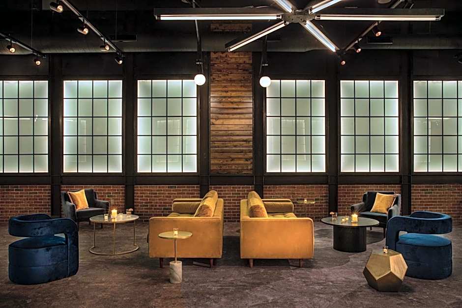 Moxy Downtown Los Angeles