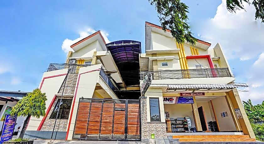 OYO Life 92773 Griya Trubus Syariah