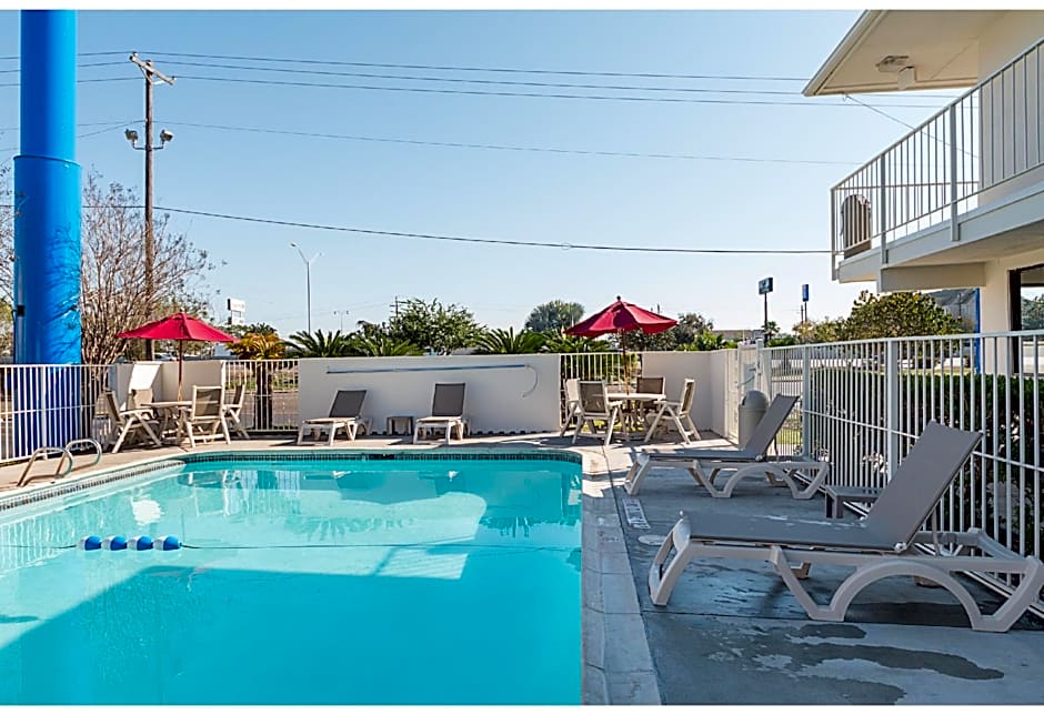 Motel 6-Mcallen, TX