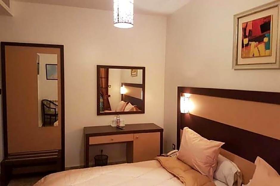 Space Telemly Hotel