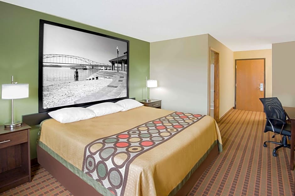 Super 8 by Wyndham Story City
