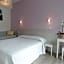 Maree Hotel