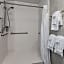 Holiday Inn Express And Suites Jersey City - Holland Tunnel By IHG