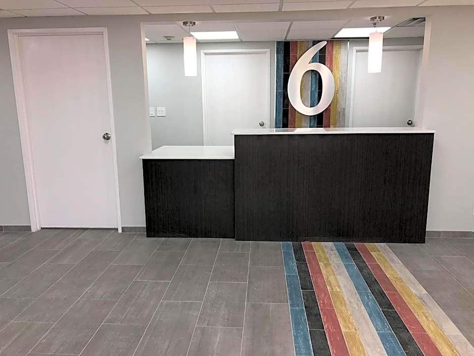 Motel 6 Tulsa, Ok - Central