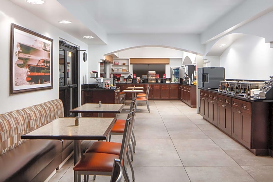 Best Western Plus King's Inn And Suites