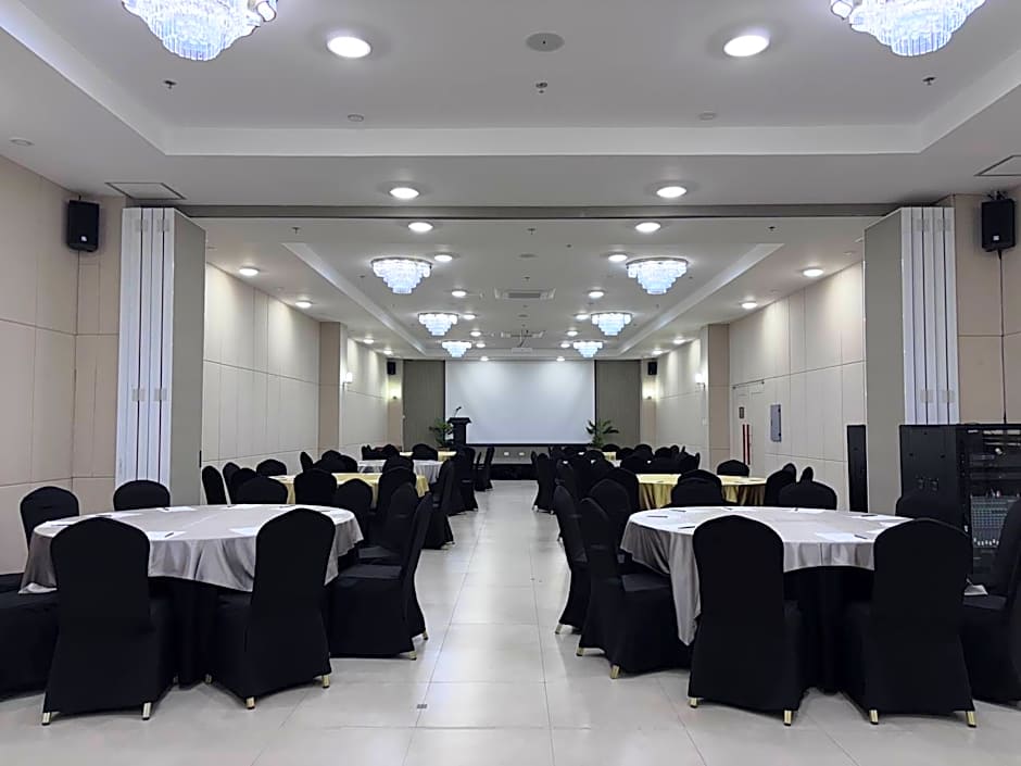 The Glory Hotel and Residence Clark Pampanga