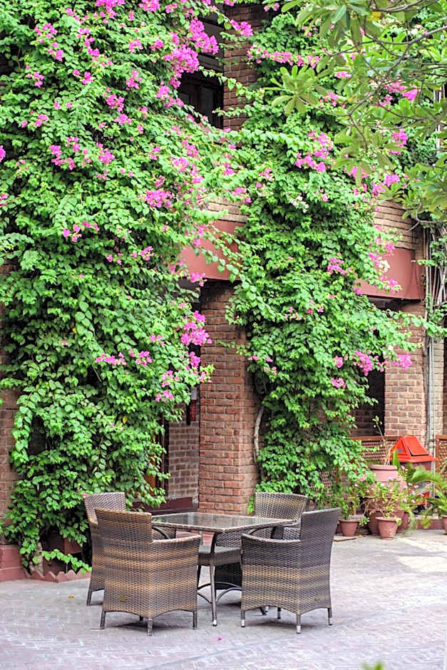 Faisalabad Serena Hotel