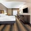 La Quinta Inn & Suites by Wyndham Orange
