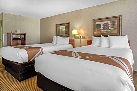 2 Queen Beds, Nonsmoking, Accessible