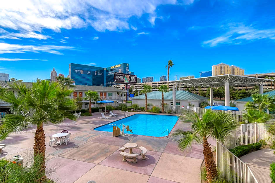 Capital O Tropicana Ave Casino & Hotel Vegas