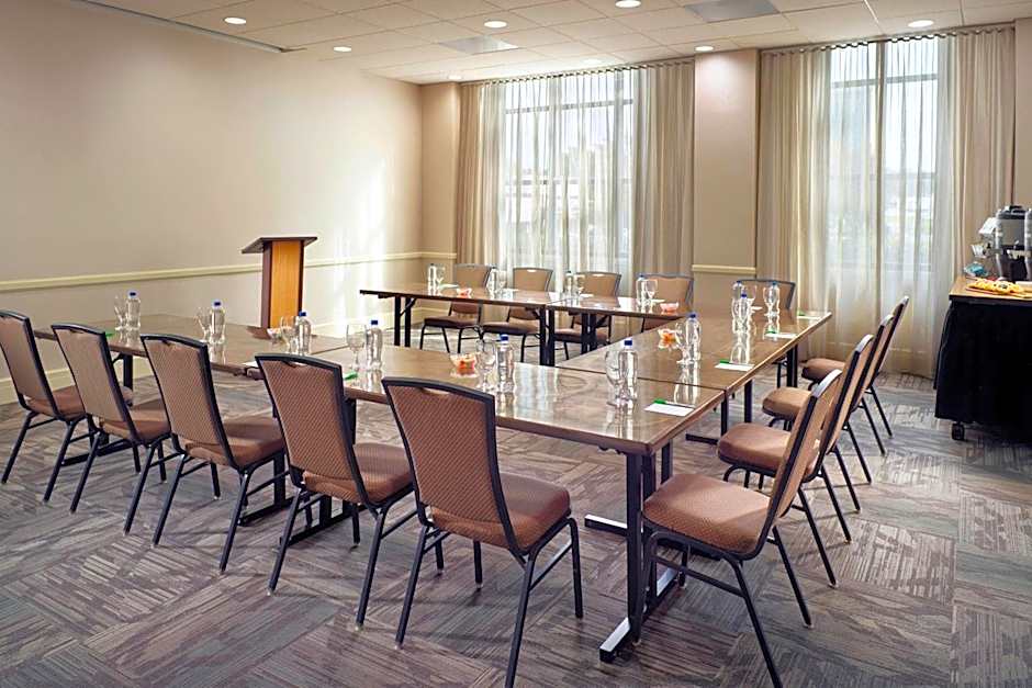 Courtyard by Marriott Atlanta Decatur Downtown/Emory