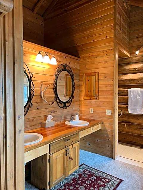 John's Cabin
