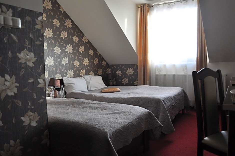 Foto 1 di 3 di Double Room with Private Bathroom