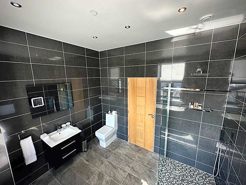 Halvard Apartments at Castletown