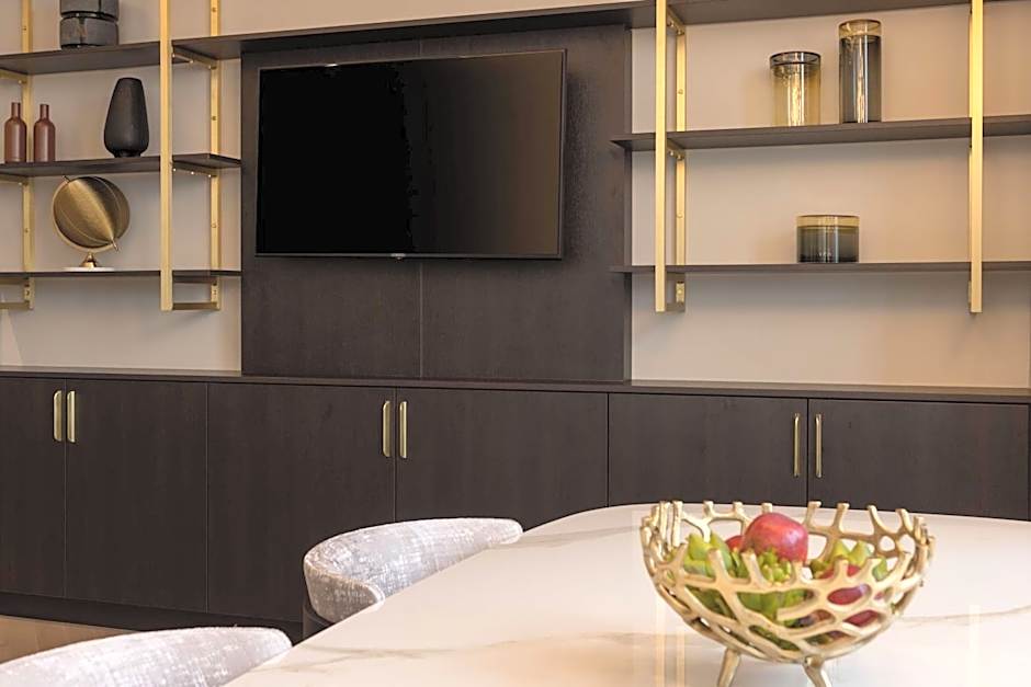 DoubleTree by Hilton Brighton Metropole