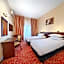 Central Hotel