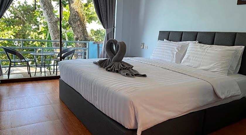 Bamboo @ Koh Chang Resort & Restaurant