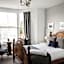 The George Hotel