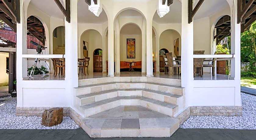 Urbanest Inn Villa