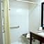 Country Inn & Suites by Radisson, Port Clinton, OH