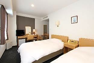 Twin Room - Non-Smoking