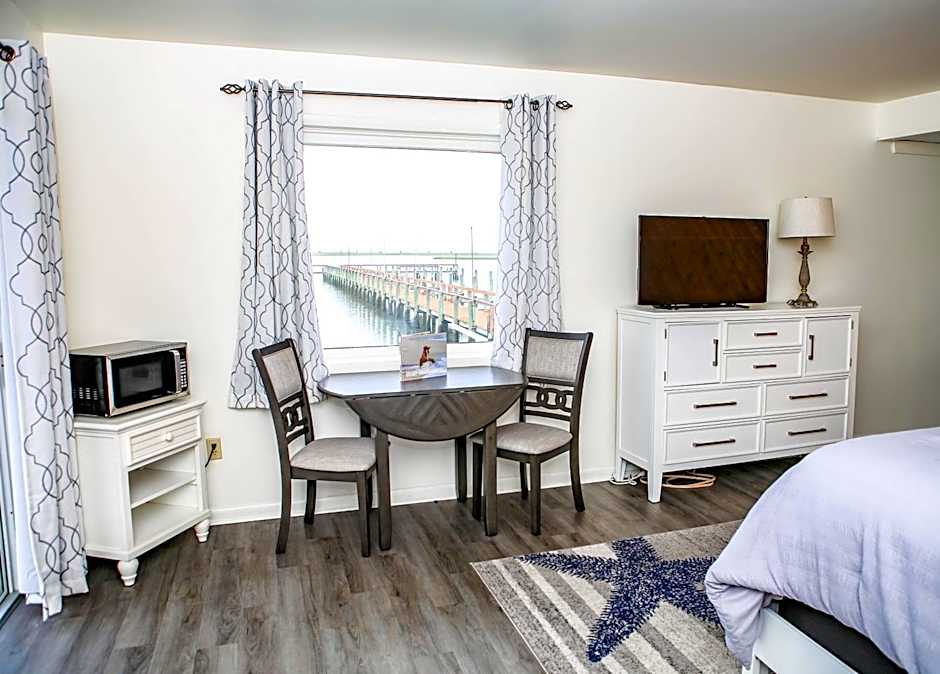 Waterside Inn