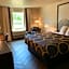 Super 8 by Wyndham Greeley