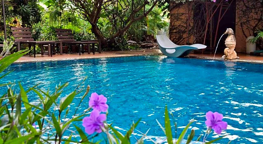 Opey De Place Pattaya