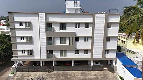 Thulasi Avenue inn