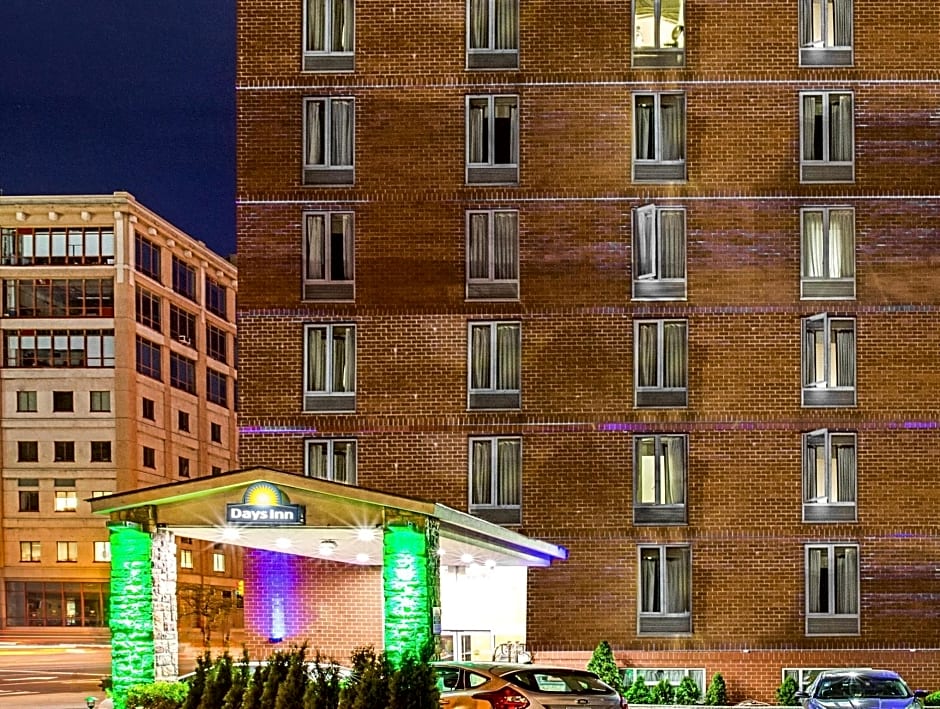 Days Inn Long Island City – New York, NY