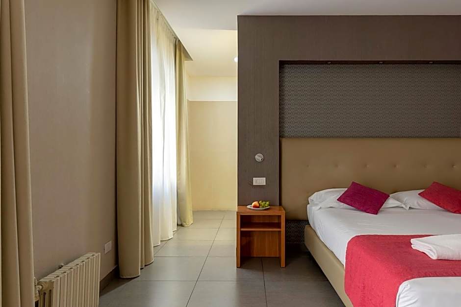 Napolit'amo Hotel Medina