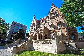 Crowne Plaza Milwaukee South By IHG