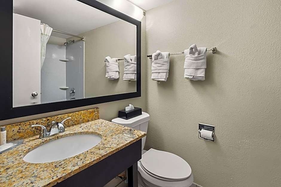 Suburban Studios Columbia Northwest