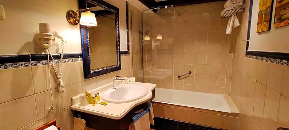 Hotel Villa de Torla