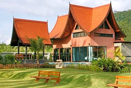 Tha Lane Bay Villas