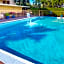 La Quinta Inn & Suites by Wyndham West Palm Beach - Florida Turn