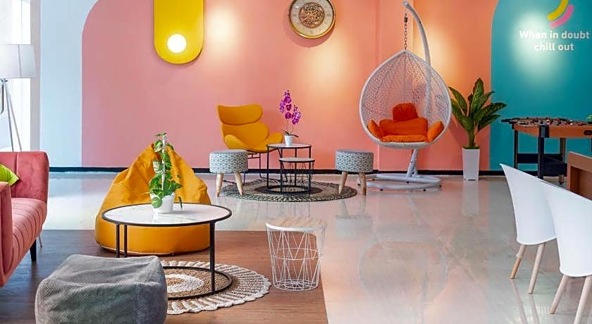 Sans Hotel Queen Batu