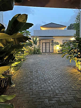 Villa Sivva At Sawangan