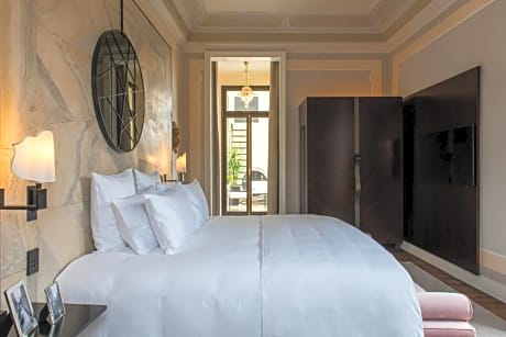 Terrace Master Suite