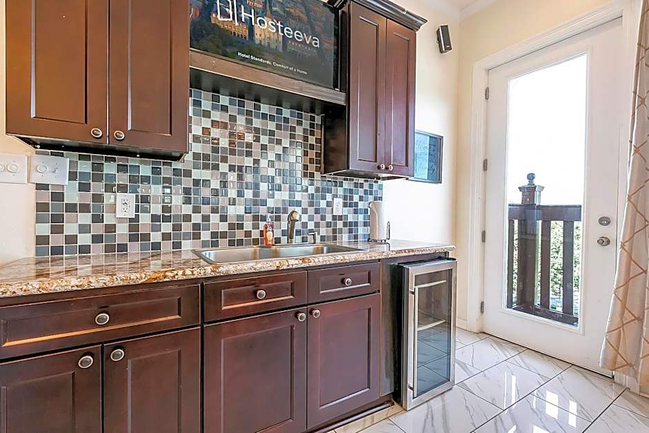 Modern, Spacious Condos with Luxury Amenities