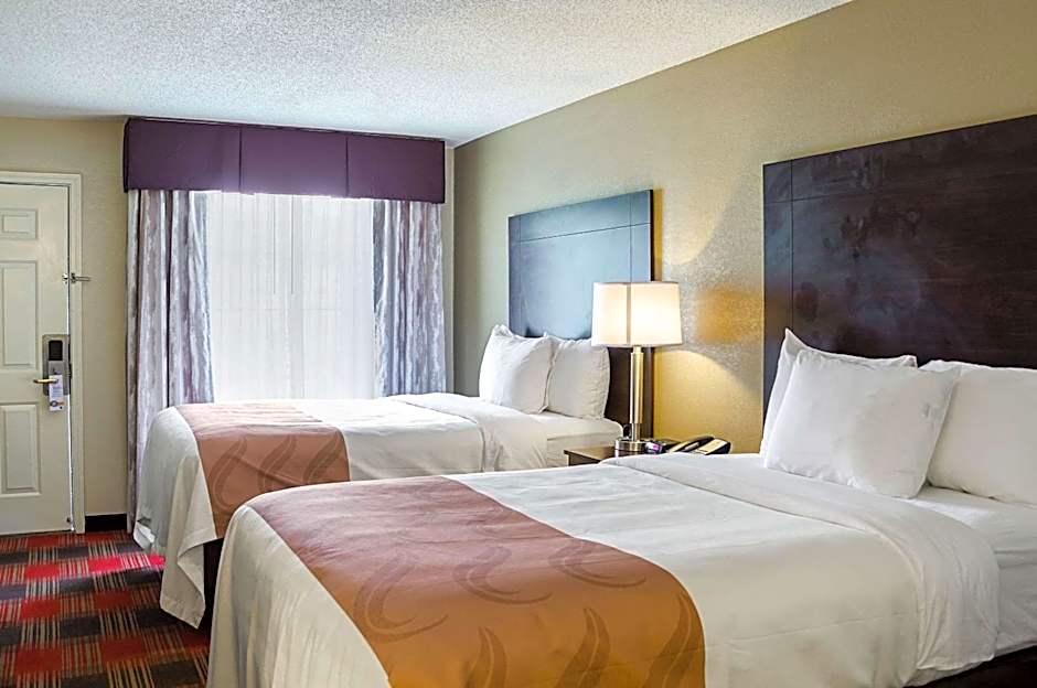Photo 1 of 3 of 2 Double Beds, Nonsmoking