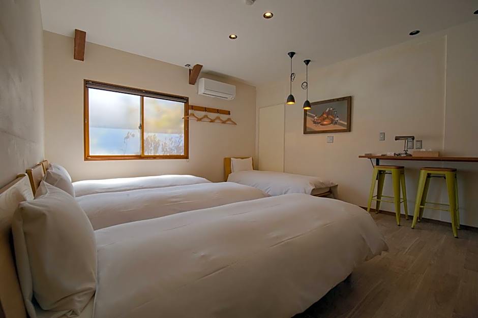 cafe&stay CASTANA