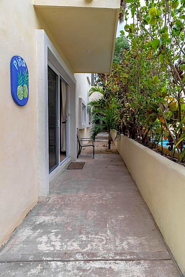 Hotel & Suites Oasis Bacalar