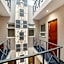 Hotel Monarca