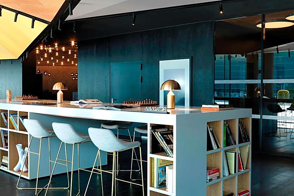 Renaissance Warsaw Airport Hotel